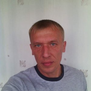 Геннадий , 48 лет